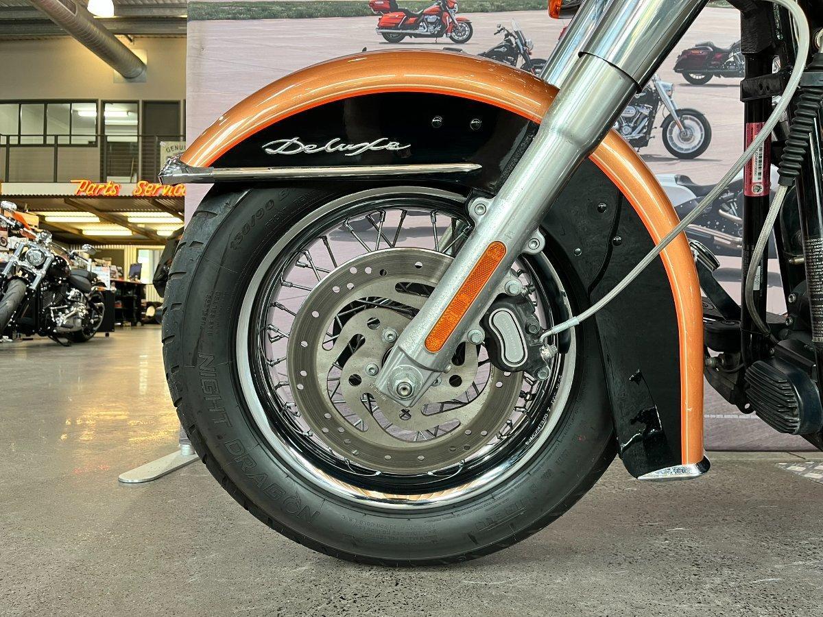 2009 HARLEY-DAVIDSON FLSTN SOFTAIL DELUXE 105 ANNIV CRUISER