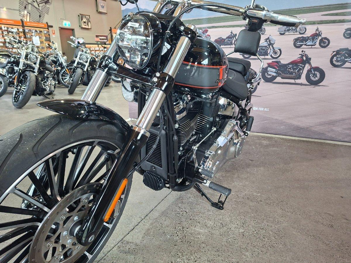 2024 HARLEY-DAVIDSON FXBR BREAKOUT (117) CRUISER
