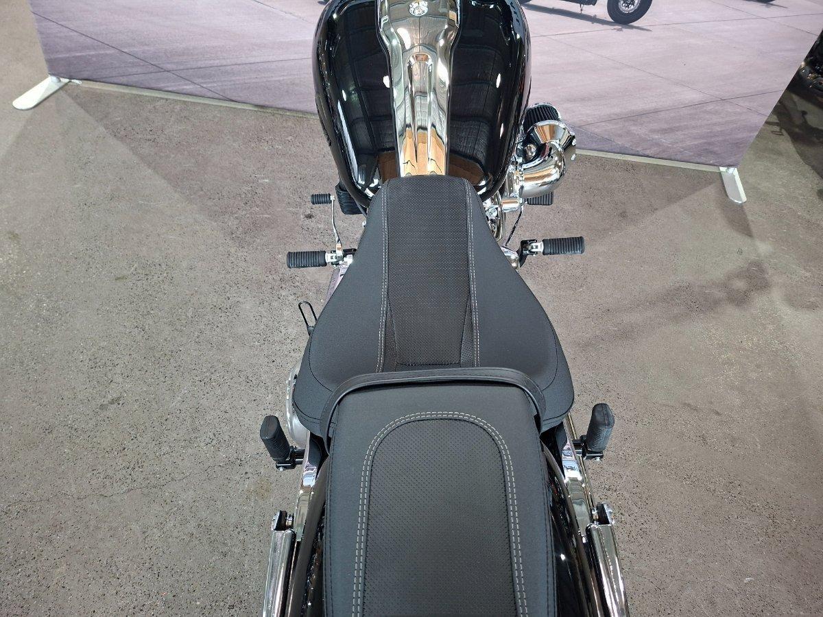 2024 HARLEY-DAVIDSON FXBR BREAKOUT (117) CRUISER