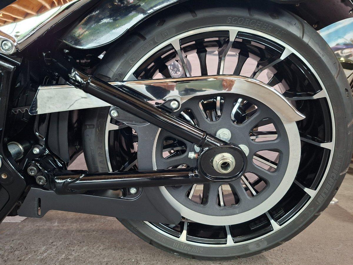 2024 HARLEY-DAVIDSON FXBR BREAKOUT (117) CRUISER