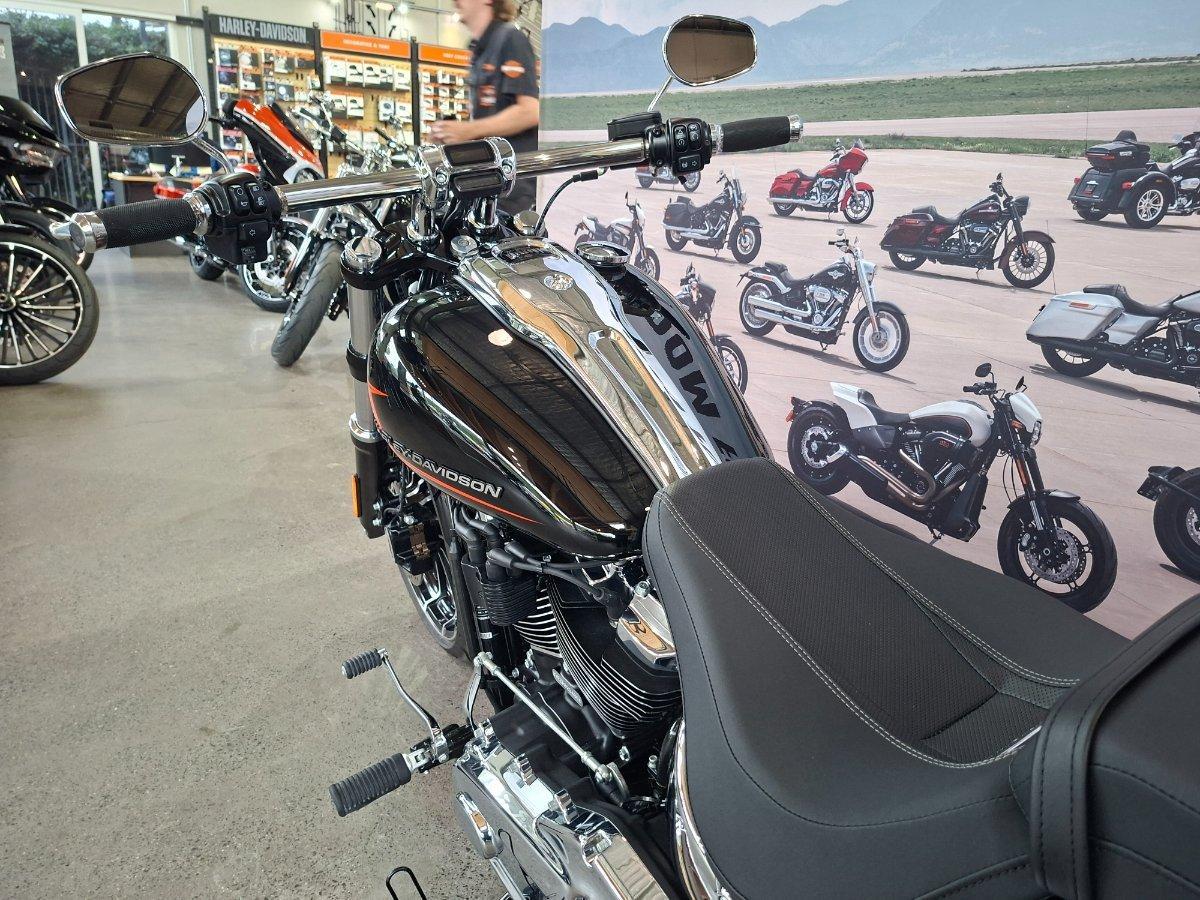 2024 HARLEY-DAVIDSON FXBR BREAKOUT (117) CRUISER