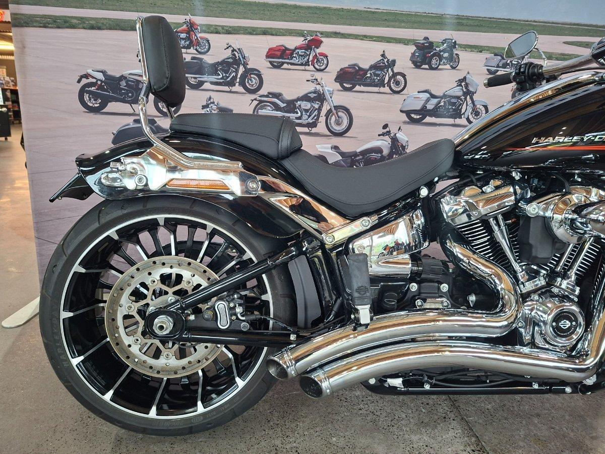 2024 HARLEY-DAVIDSON FXBR BREAKOUT (117) CRUISER