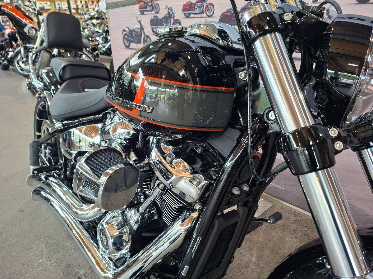 2024 HARLEY-DAVIDSON FXBR BREAKOUT (117) CRUISER