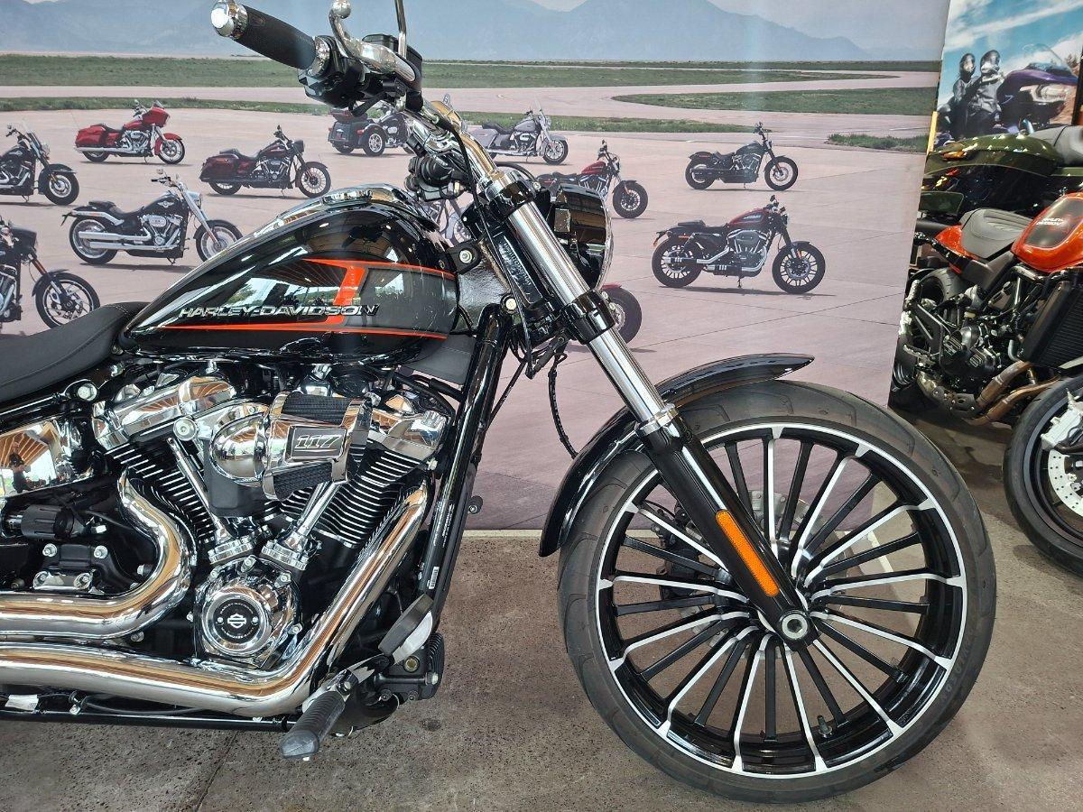 2024 HARLEY-DAVIDSON FXBR BREAKOUT (117) CRUISER