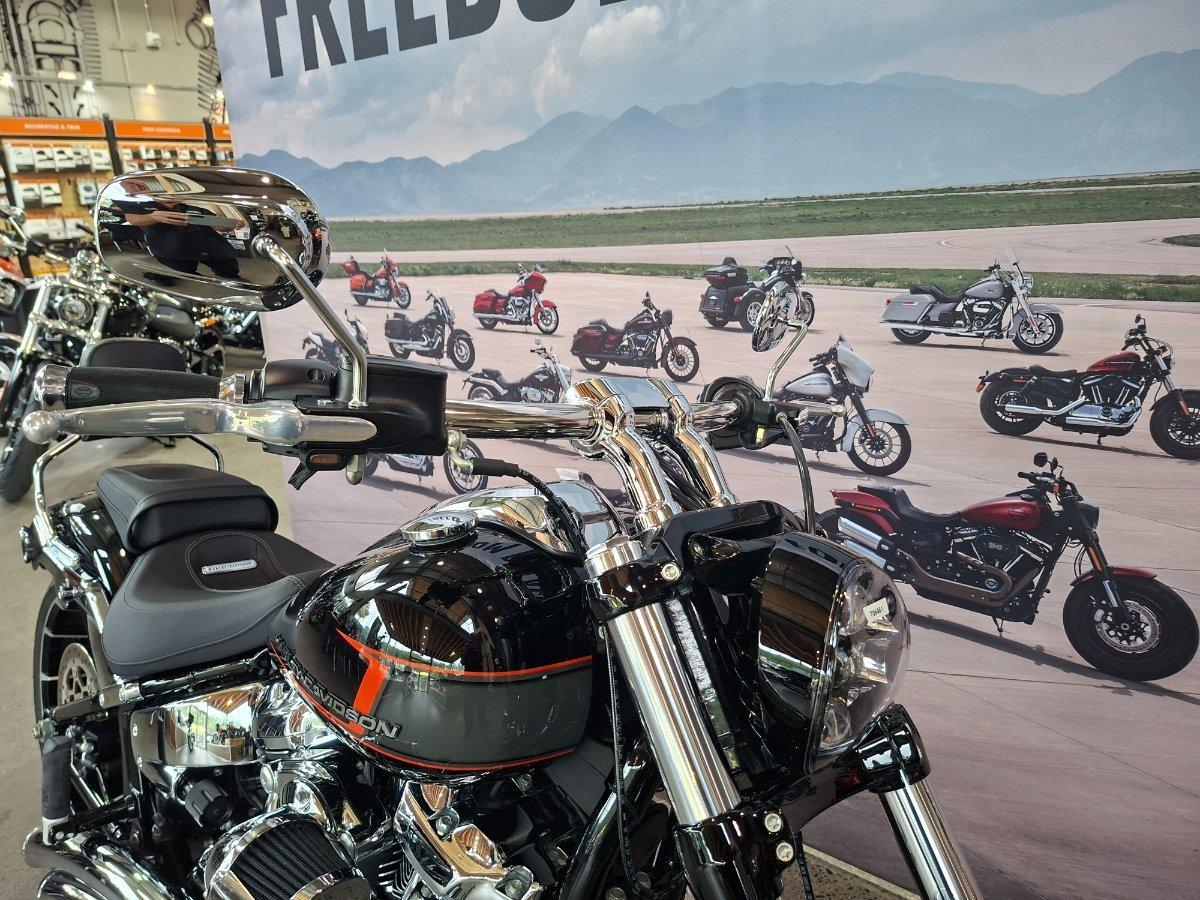 2024 HARLEY-DAVIDSON FXBR BREAKOUT (117) CRUISER
