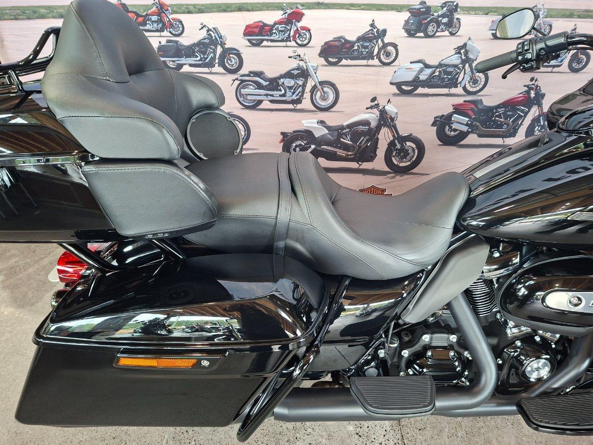2024 HARLEY-DAVIDSON FLTRK ROAD GLIDE LIMITED (114) CRUISER