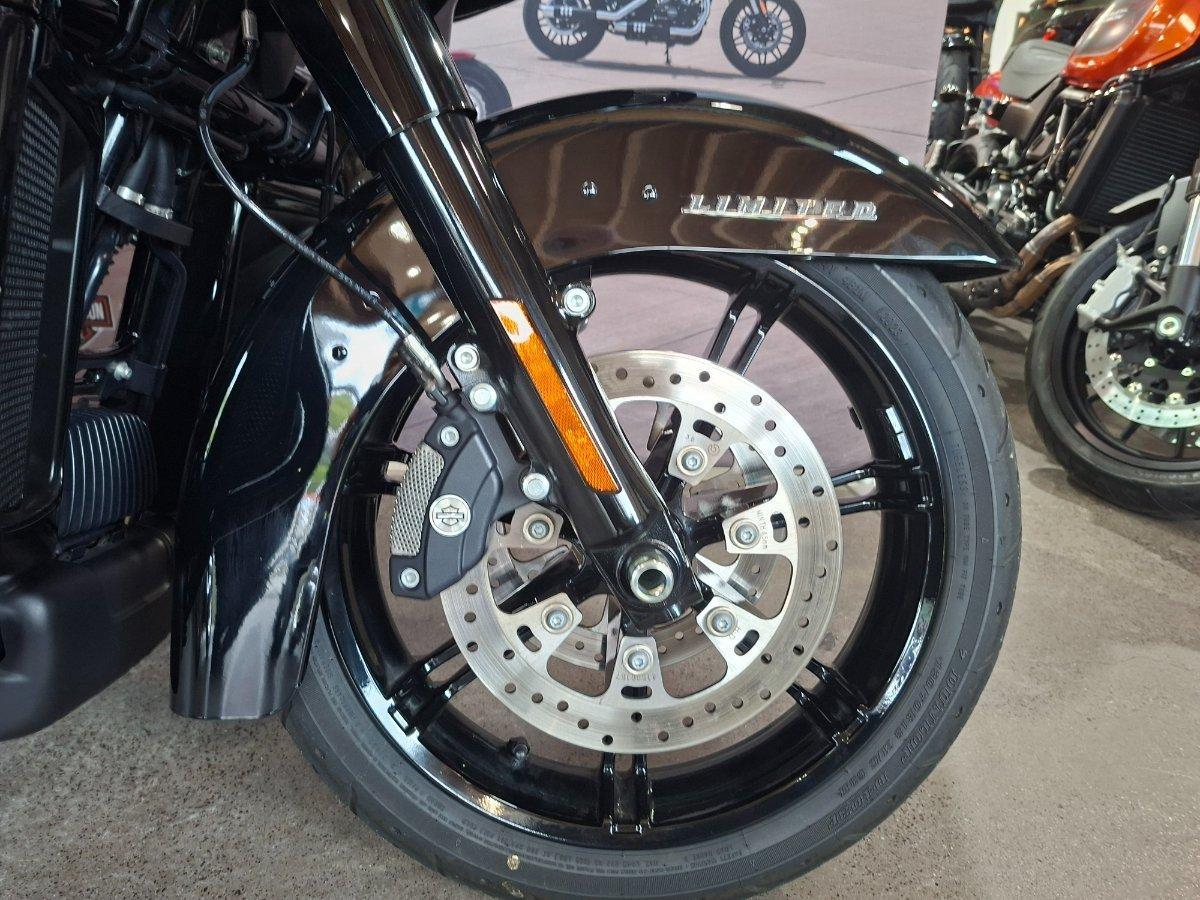 2024 HARLEY-DAVIDSON FLTRK ROAD GLIDE LIMITED (114) CRUISER