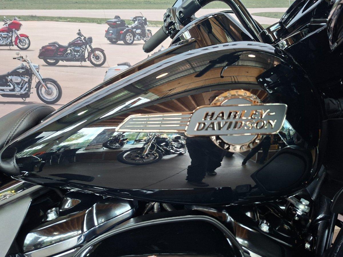 2024 HARLEY-DAVIDSON FLTRK ROAD GLIDE LIMITED (114) CRUISER