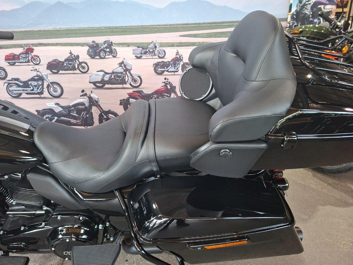 2024 HARLEY-DAVIDSON FLTRK ROAD GLIDE LIMITED (114) CRUISER