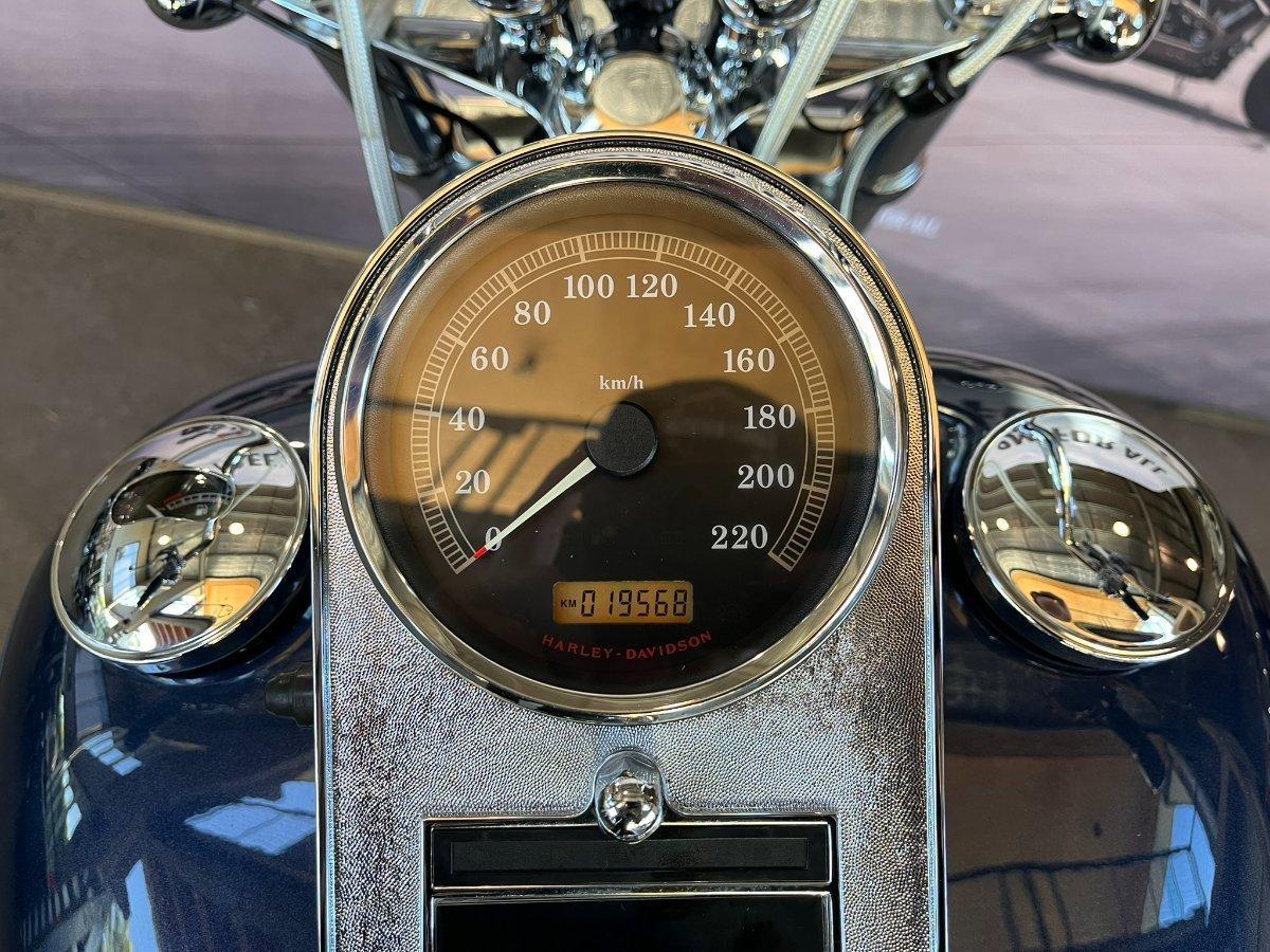2009 HARLEY-DAVIDSON FXSTC SOFTAIL CUSTOM CRUISER