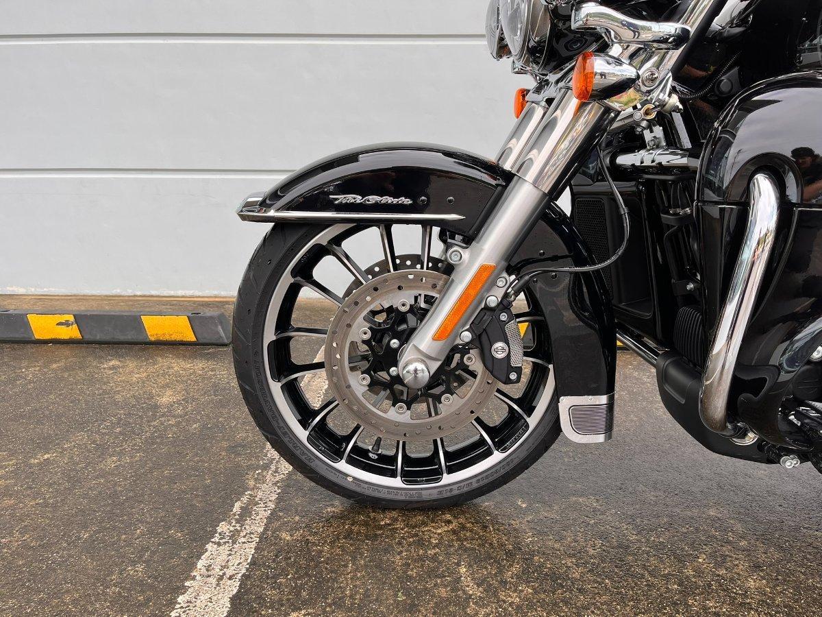 2025 HARLEY-DAVIDSON FLHTCUTG TRI GLIDE U/CLC 114 TRIKE