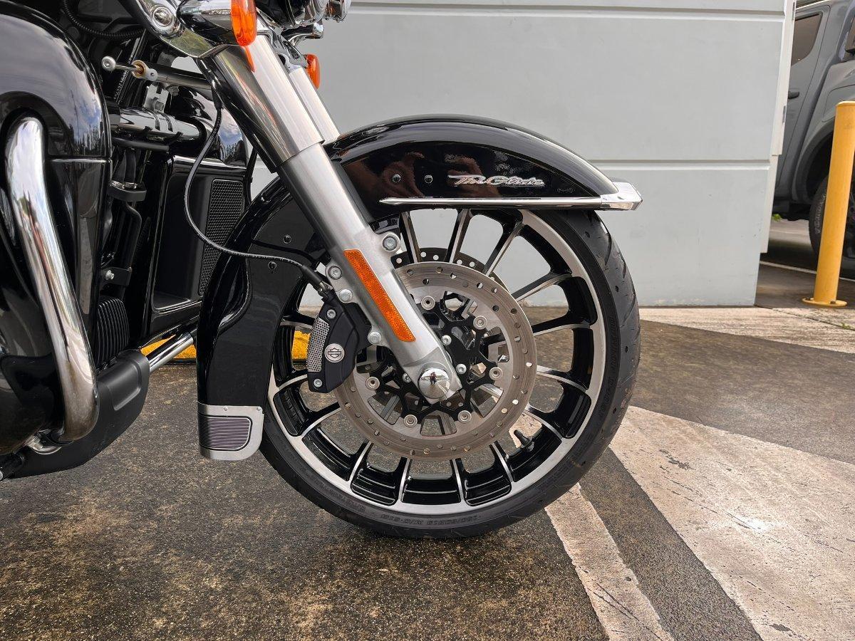 2025 HARLEY-DAVIDSON FLHTCUTG TRI GLIDE U/CLC 114 TRIKE