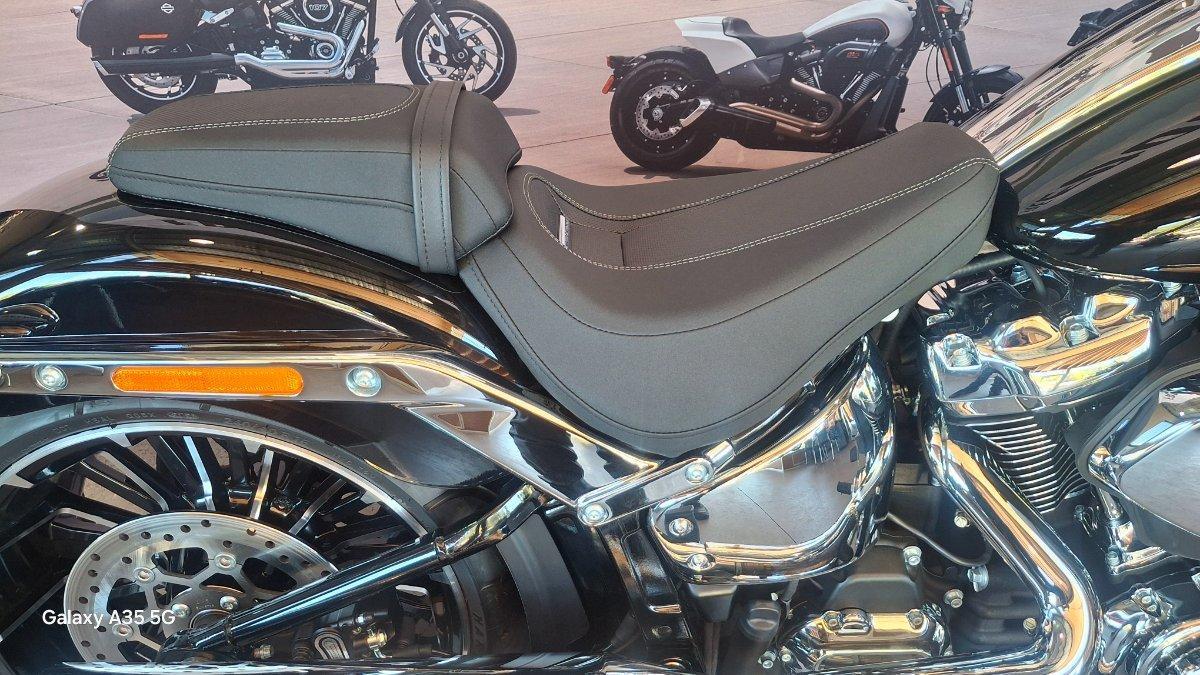 2026 HARLEY-DAVIDSON FXBR BREAKOUT (117) CRUISER