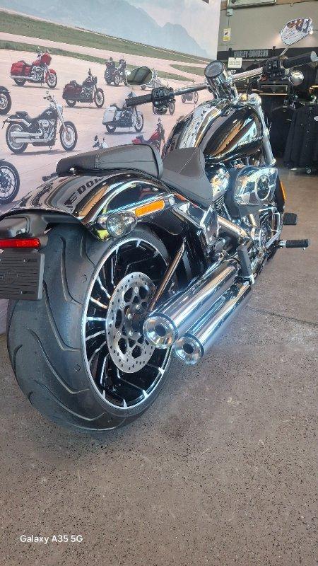 2026 HARLEY-DAVIDSON FXBR BREAKOUT (117) CRUISER
