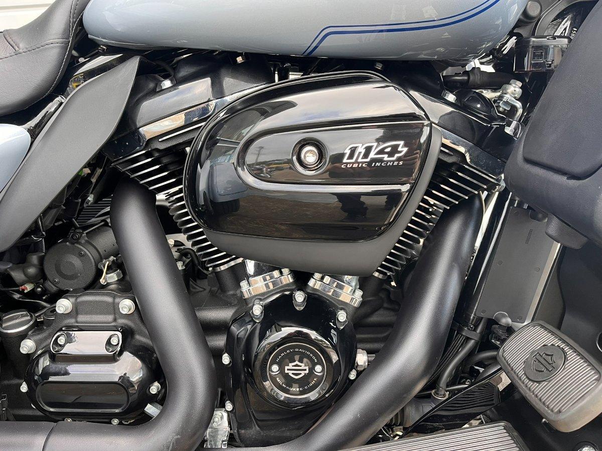 2025 HARLEY-DAVIDSON FLHTCUTG TRI GLIDE U/CLC 114 TRIKE