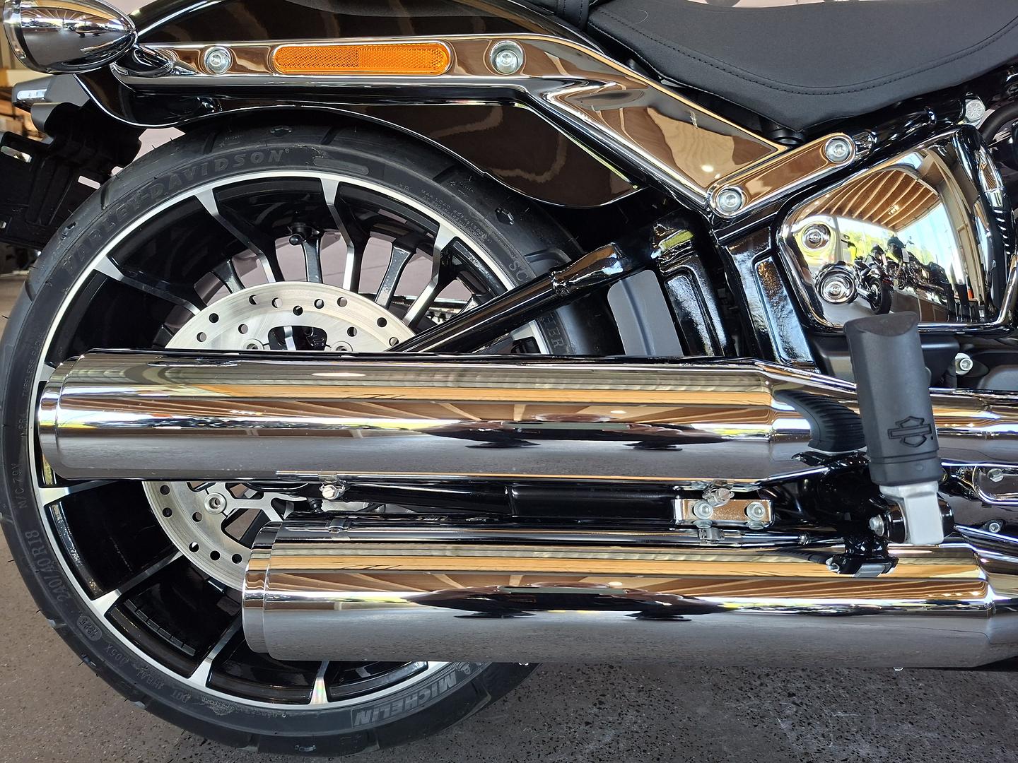 2025 HARLEY-DAVIDSON FXBR BREAKOUT (117) CRUISER