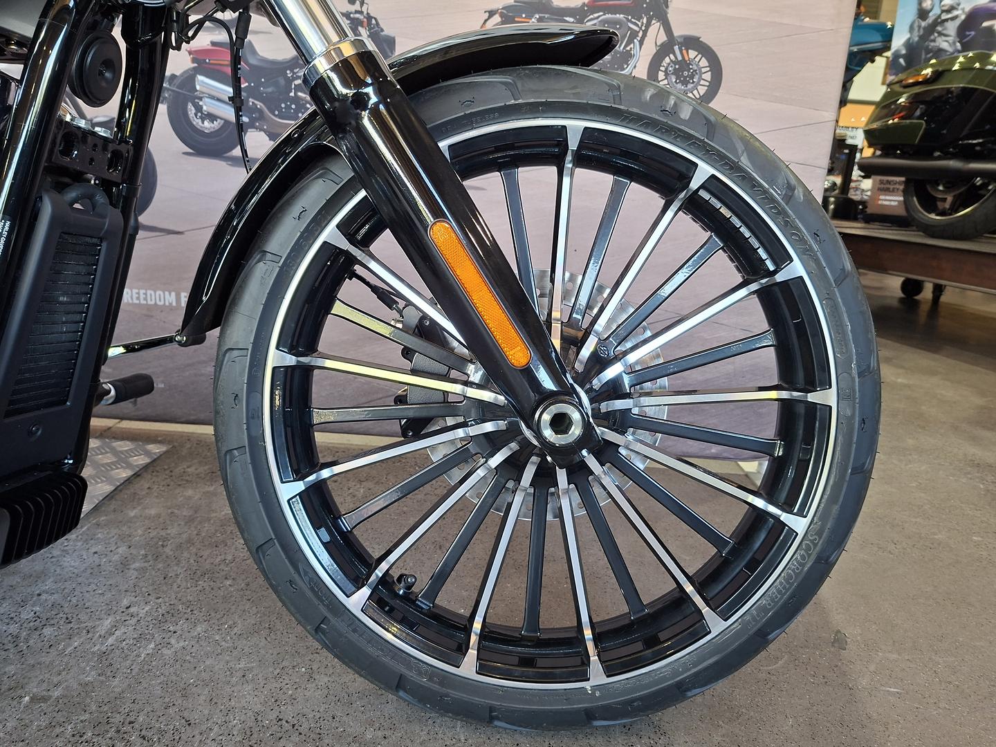 2025 HARLEY-DAVIDSON FXBR BREAKOUT (117) CRUISER