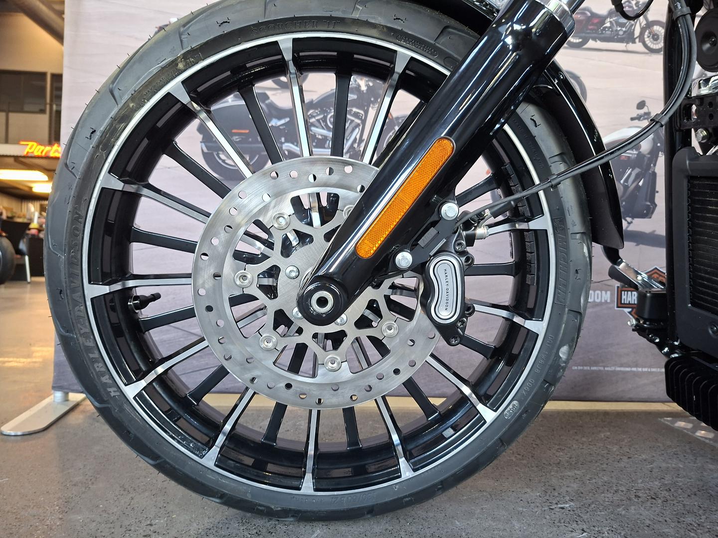 2025 HARLEY-DAVIDSON FXBR BREAKOUT (117) CRUISER