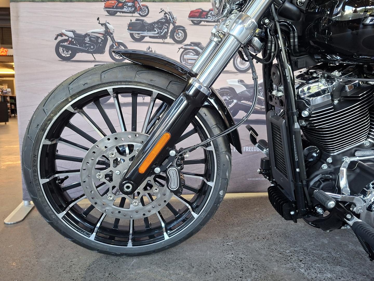 2025 HARLEY-DAVIDSON FXBR BREAKOUT (117) CRUISER