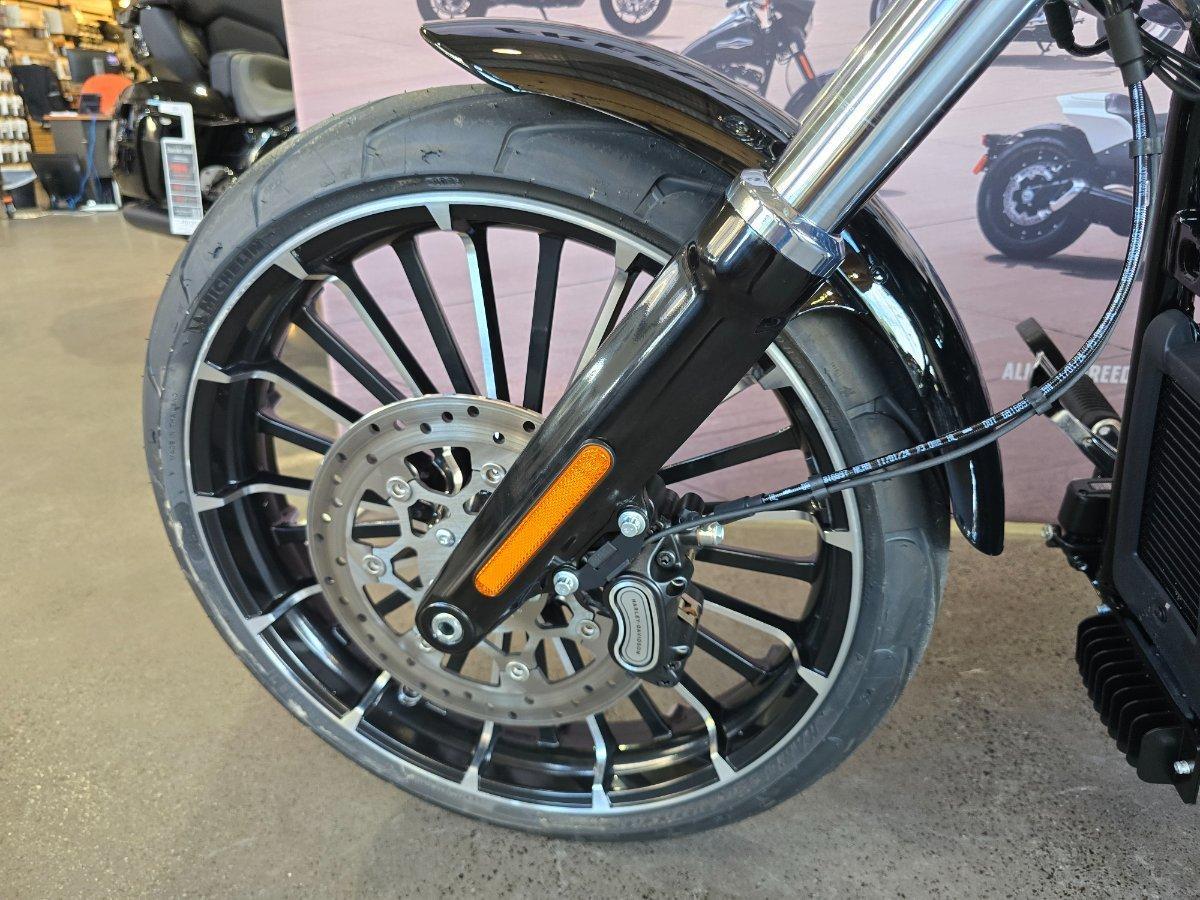 2025 HARLEY-DAVIDSON FXBR BREAKOUT (117) CRUISER