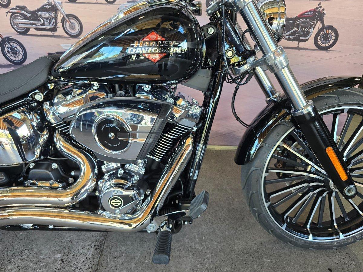2025 HARLEY-DAVIDSON FXBR BREAKOUT (117) CRUISER