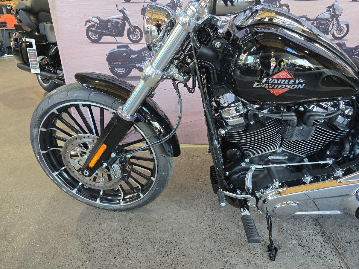 2025 HARLEY-DAVIDSON FXBR BREAKOUT (117) CRUISER