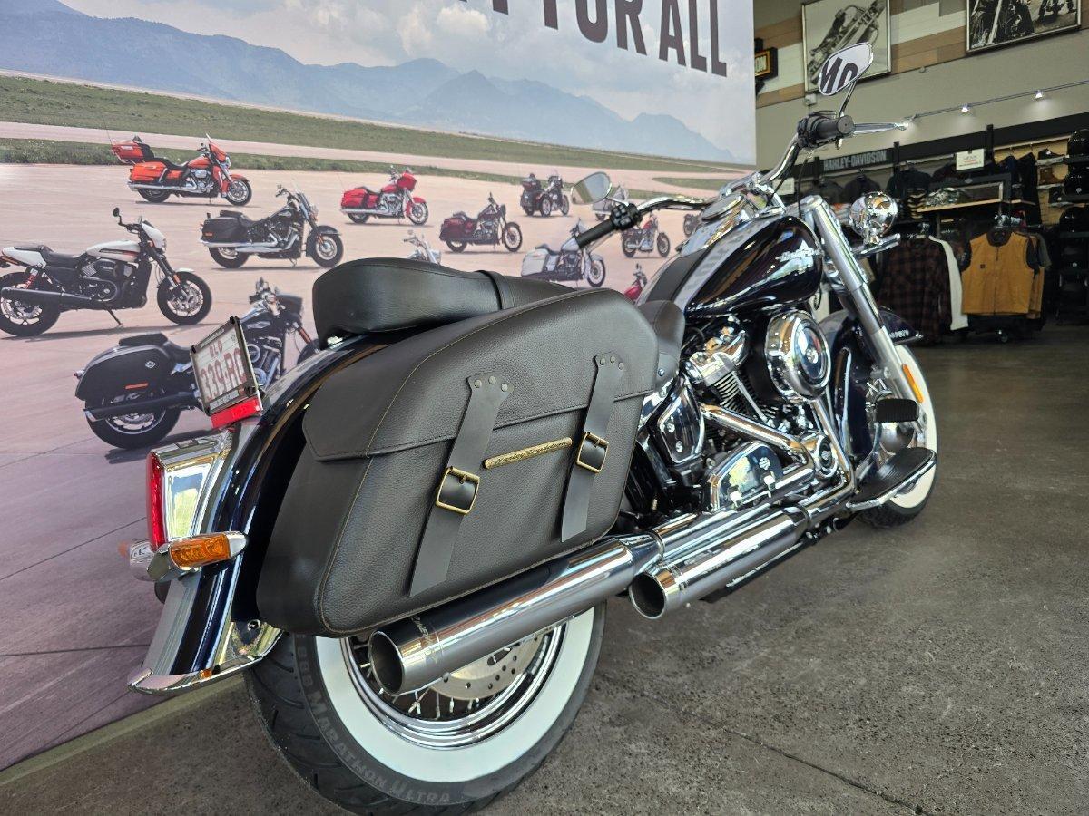 2019 HARLEY-DAVIDSON FLDE DELUXE (107) CRUISER