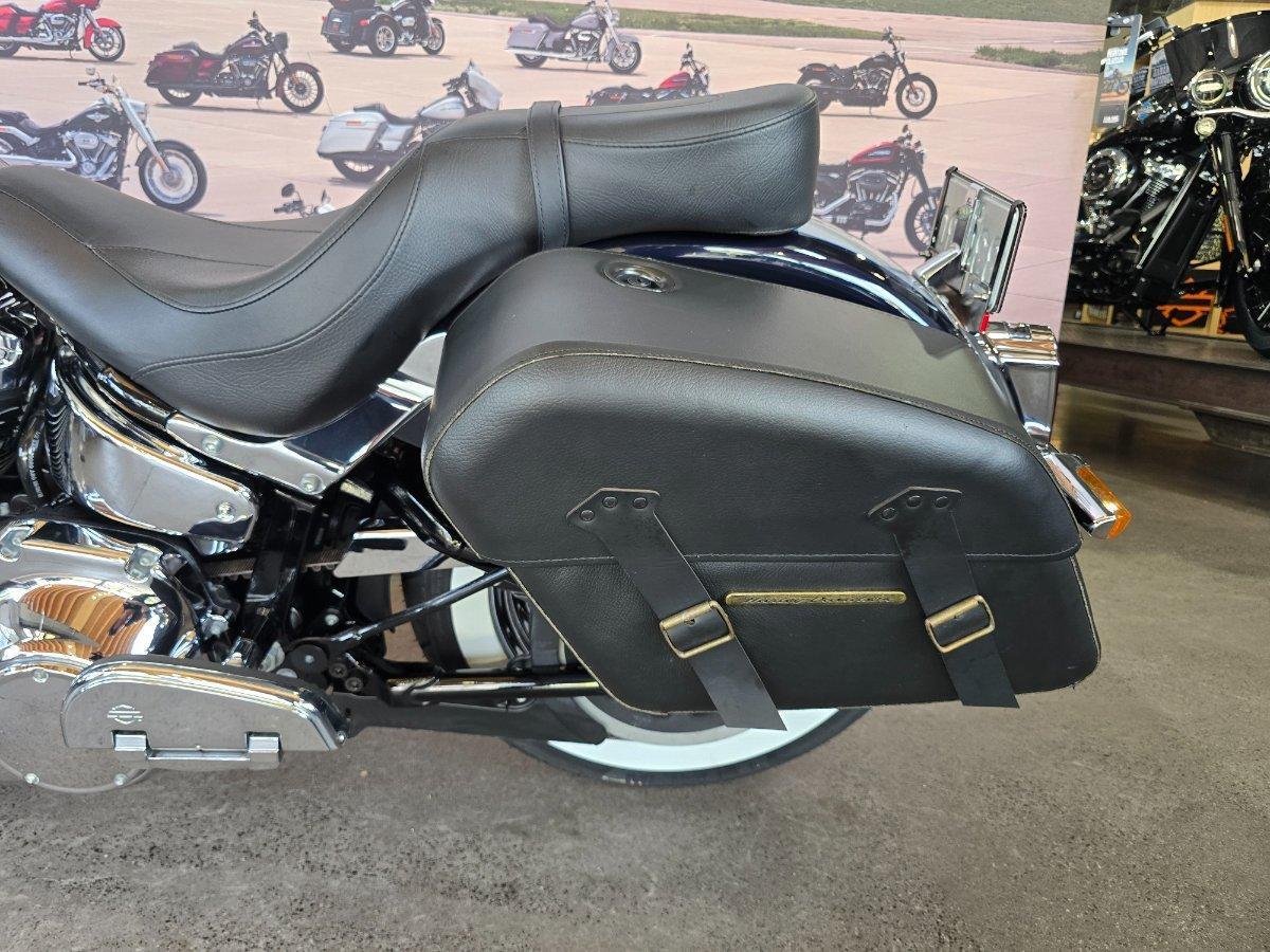 2019 HARLEY-DAVIDSON FLDE DELUXE (107) CRUISER