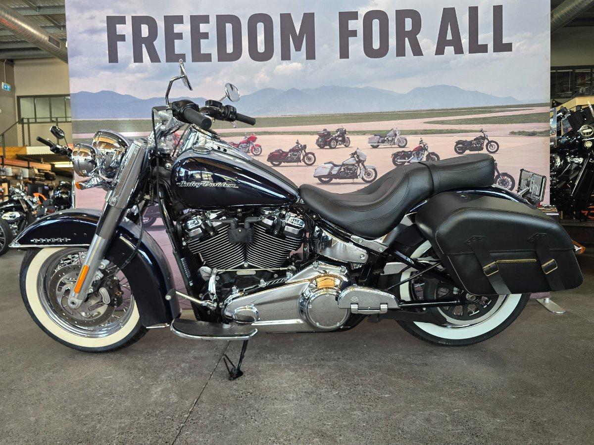 2019 HARLEY-DAVIDSON FLDE DELUXE (107) CRUISER