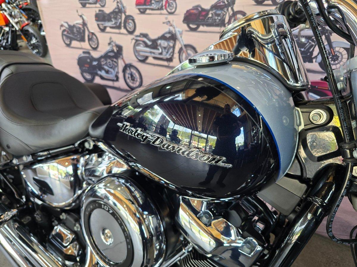 2019 HARLEY-DAVIDSON FLDE DELUXE (107) CRUISER