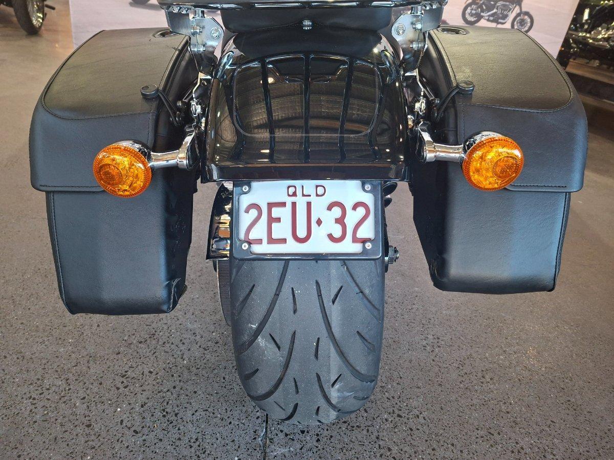 2022 HARLEY-DAVIDSON FLFBS FAT BOY (114) CRUISER