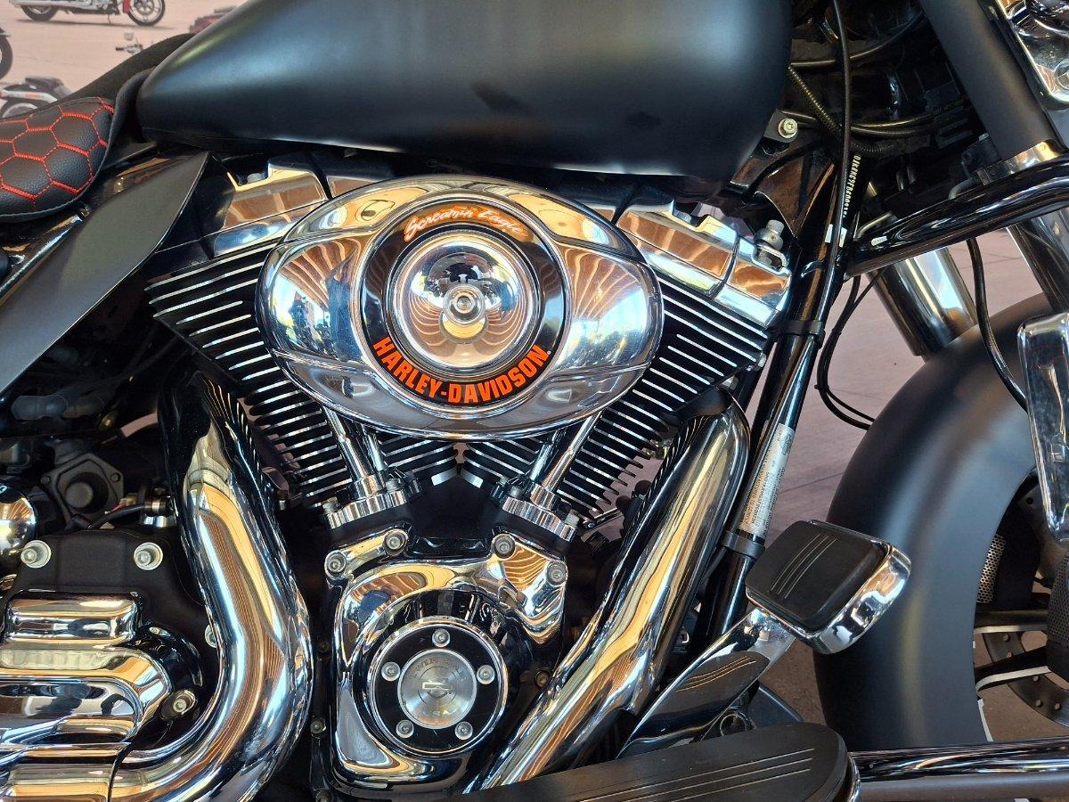 2015 HARLEY-DAVIDSON STREET GLIDE SPECIAL CRUISER