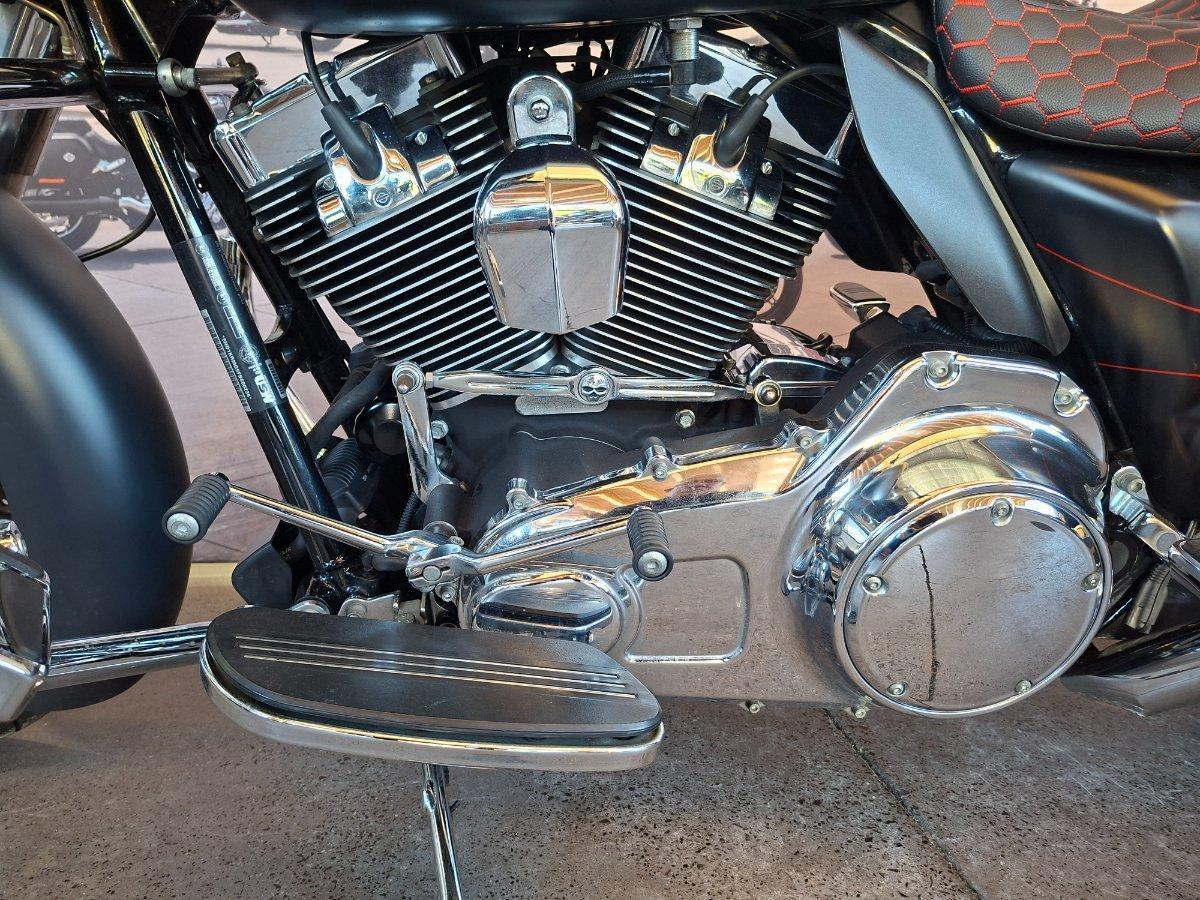 2015 HARLEY-DAVIDSON STREET GLIDE SPECIAL CRUISER