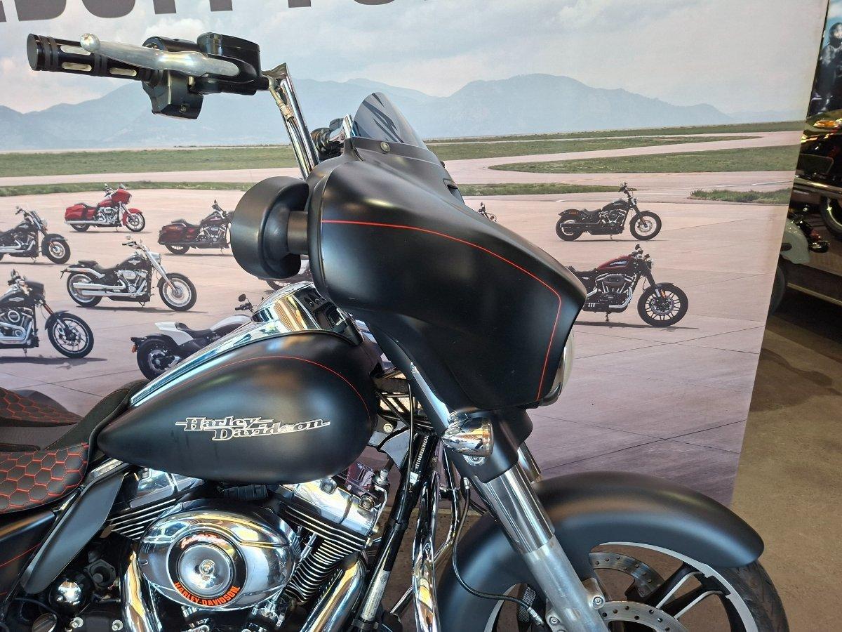 2015 HARLEY-DAVIDSON STREET GLIDE SPECIAL CRUISER