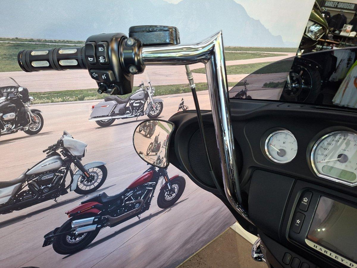 2015 HARLEY-DAVIDSON STREET GLIDE SPECIAL CRUISER