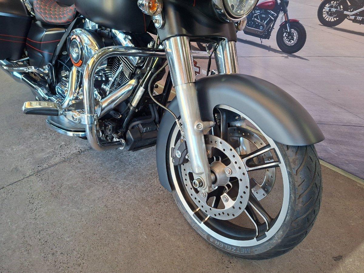2015 HARLEY-DAVIDSON STREET GLIDE SPECIAL CRUISER