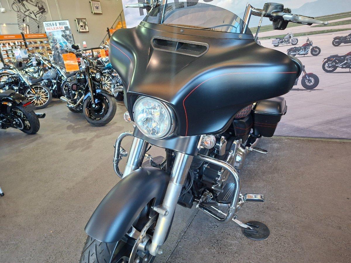 2015 HARLEY-DAVIDSON STREET GLIDE SPECIAL CRUISER
