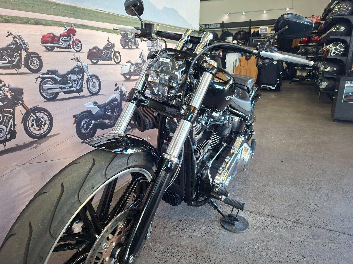 2022 HARLEY-DAVIDSON FXBRS BREAKOUT (114) CRUISER
