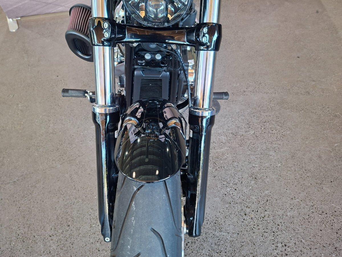 2022 HARLEY-DAVIDSON FXBRS BREAKOUT (114) CRUISER