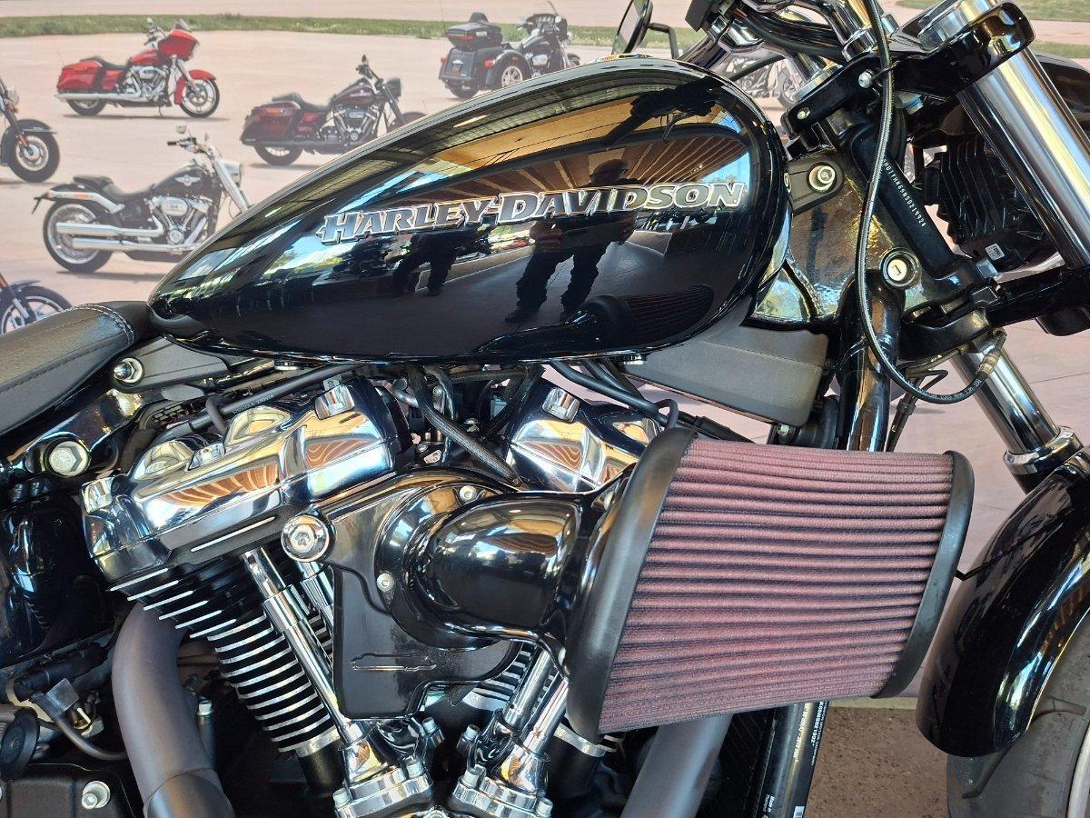 2022 HARLEY-DAVIDSON FXBRS BREAKOUT (114) CRUISER