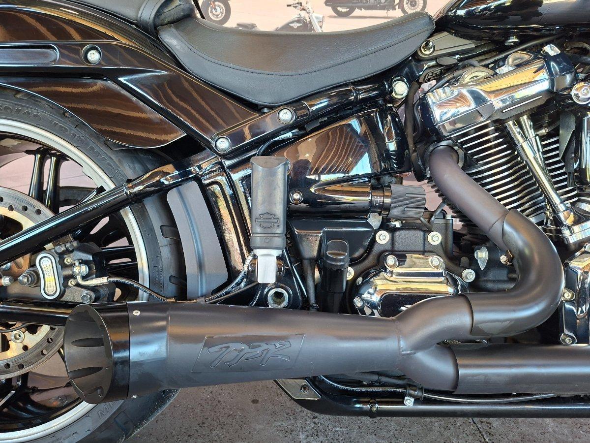 2022 HARLEY-DAVIDSON FXBRS BREAKOUT (114) CRUISER
