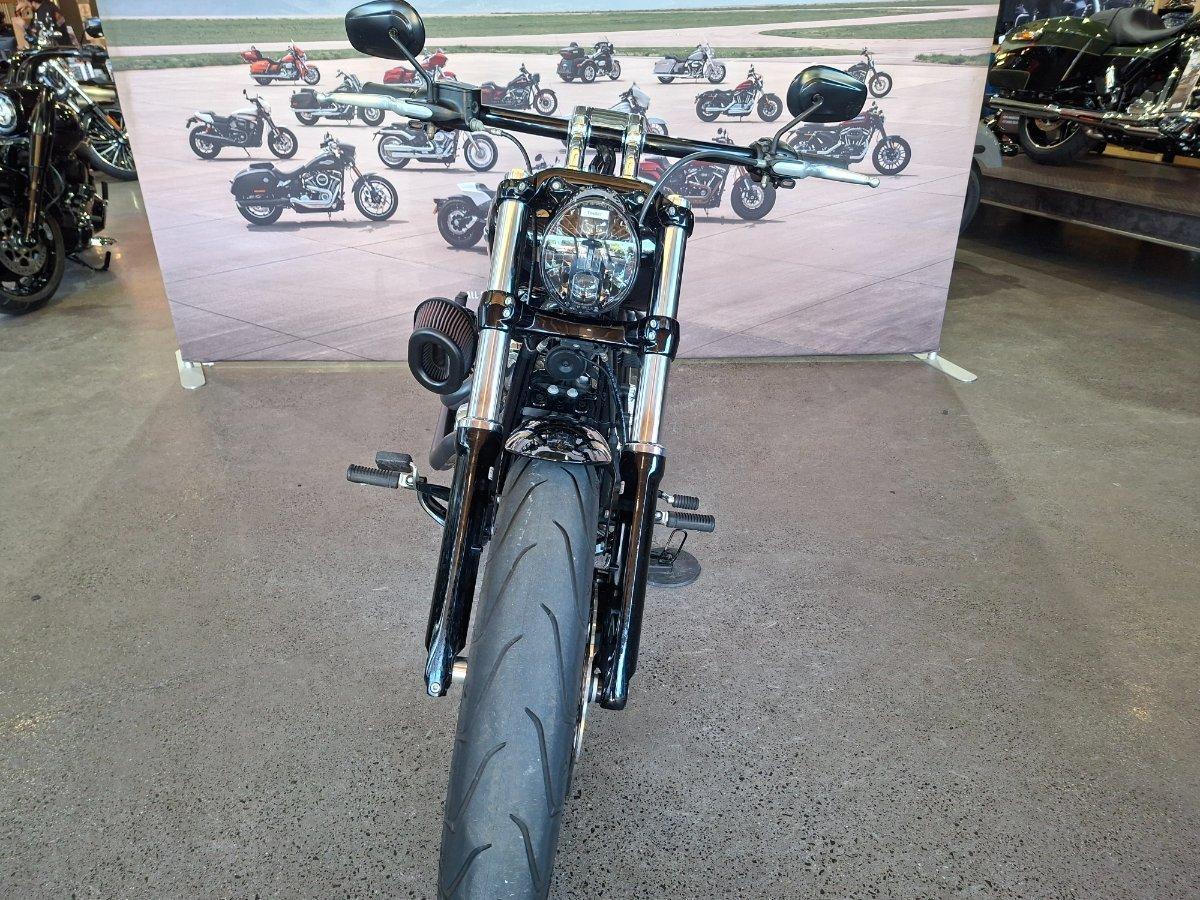 2022 HARLEY-DAVIDSON FXBRS BREAKOUT (114) CRUISER