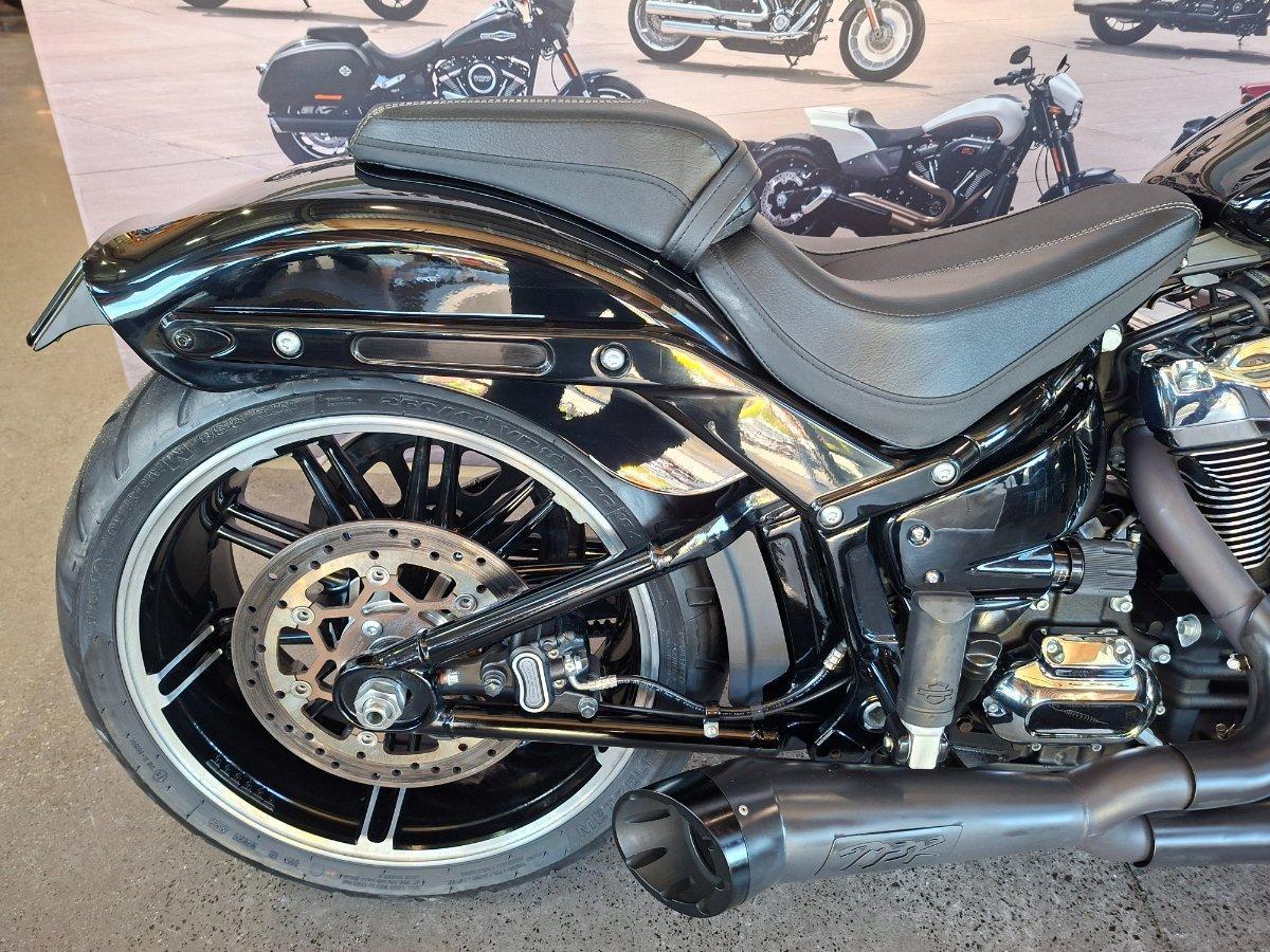2022 HARLEY-DAVIDSON FXBRS BREAKOUT (114) CRUISER