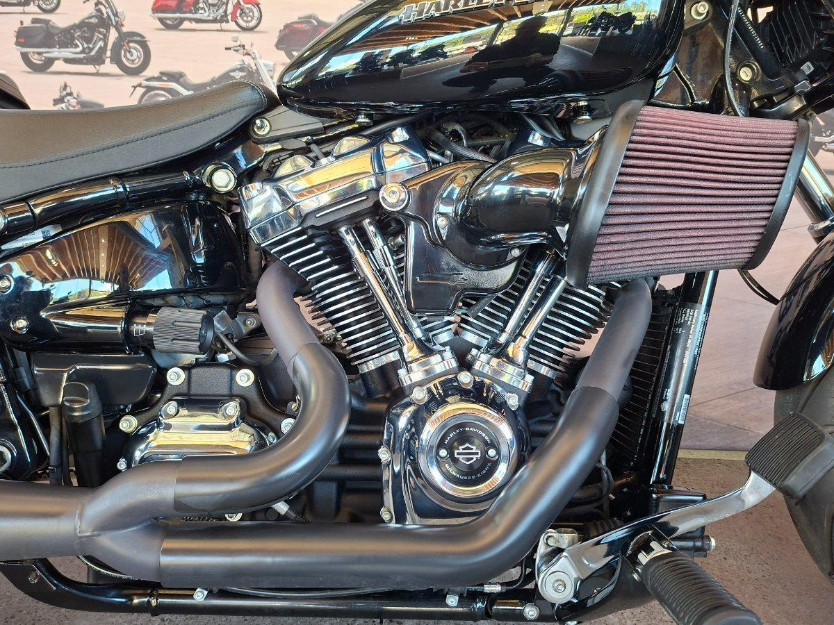 2022 HARLEY-DAVIDSON FXBRS BREAKOUT (114) CRUISER