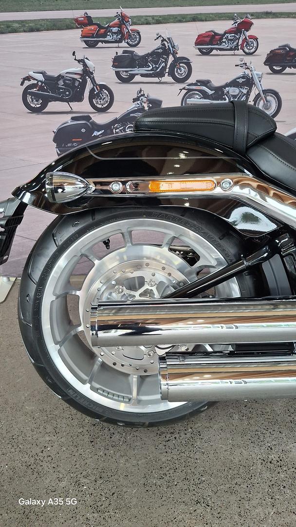 2026 HARLEY-DAVIDSON FLFB FAT BOY (117) CRUISER
