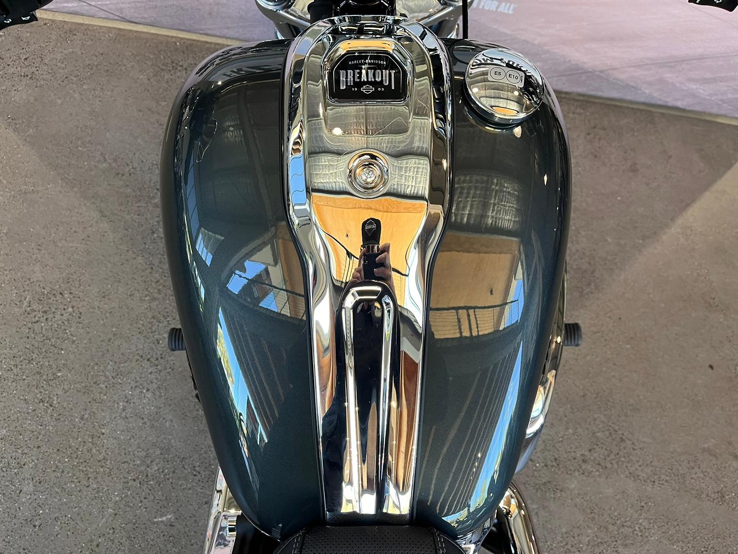 2026 HARLEY-DAVIDSON FXBR BREAKOUT (117) CRUISER
