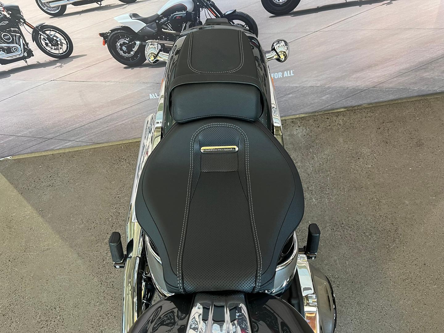 2026 HARLEY-DAVIDSON FXBR BREAKOUT (117) CRUISER