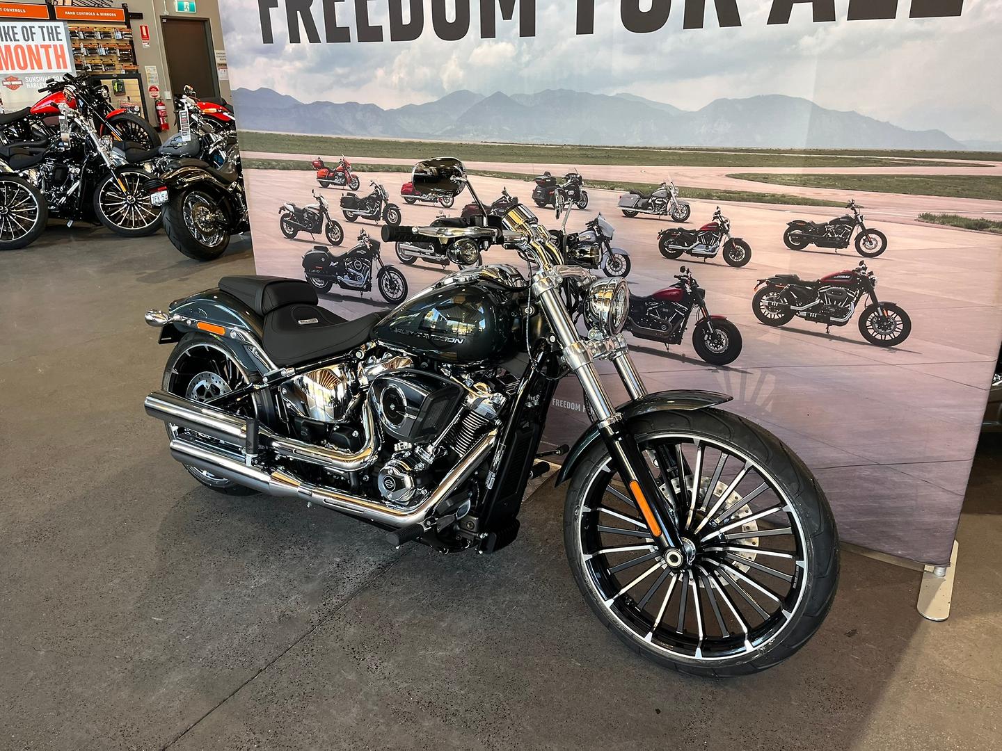 2026 HARLEY-DAVIDSON FXBR BREAKOUT (117) CRUISER
