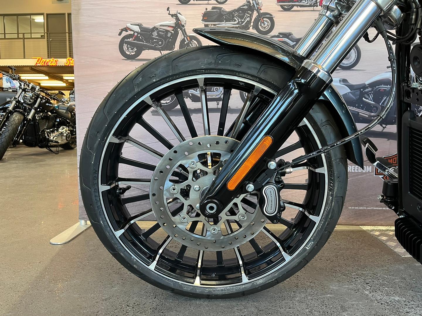 2026 HARLEY-DAVIDSON FXBR BREAKOUT (117) CRUISER