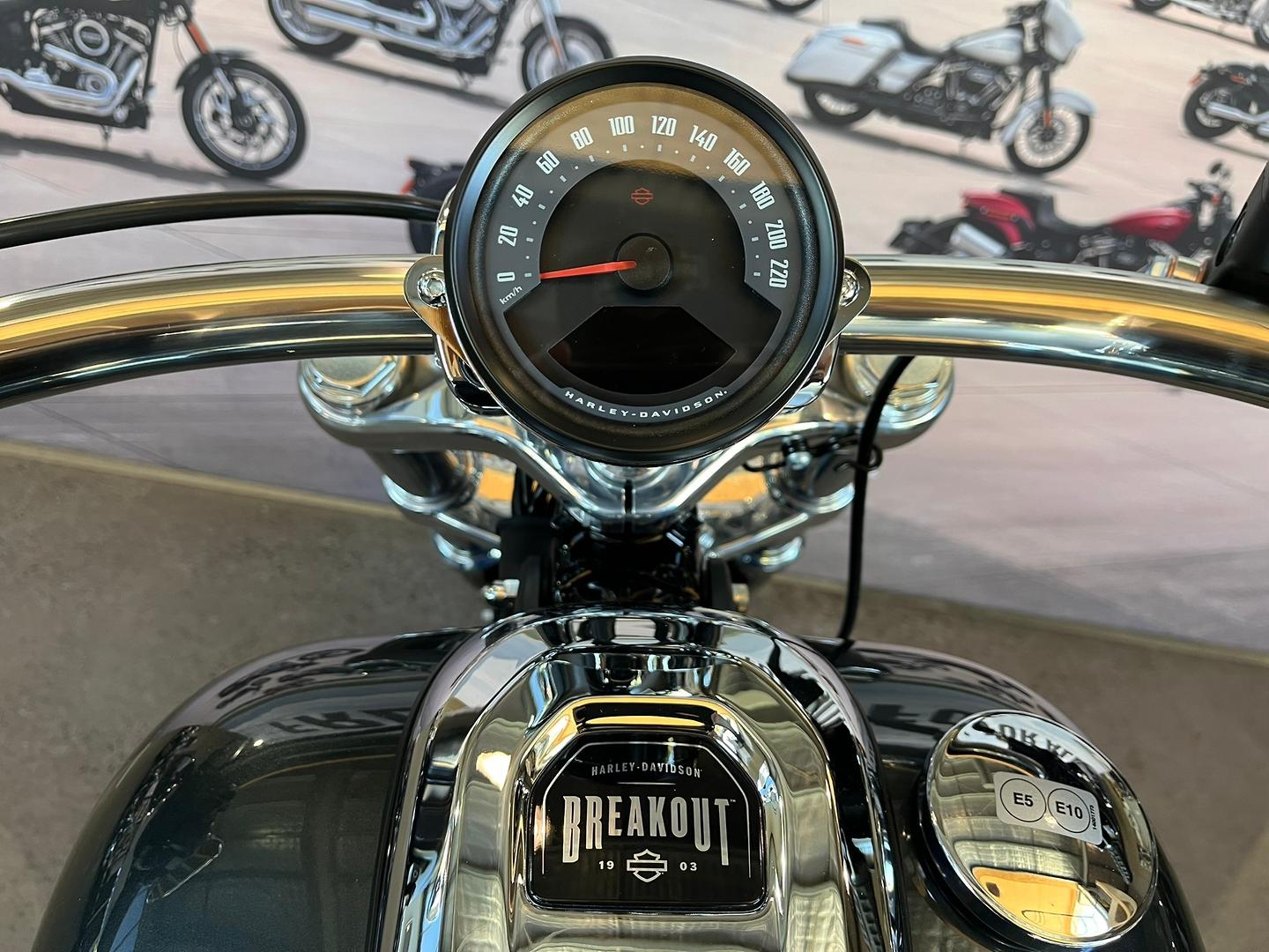 2026 HARLEY-DAVIDSON FXBR BREAKOUT (117) CRUISER